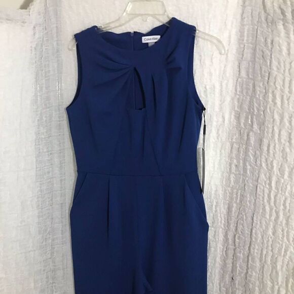 Calvin Klein NWT Cut-Out Scuba Crepe Keyhole Jumpsuit Size 4 - Picture 3 of 12